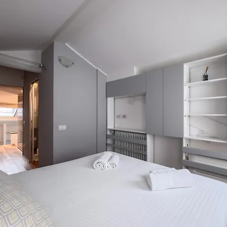 Appartement Zona Tortona - Navigli Milaan